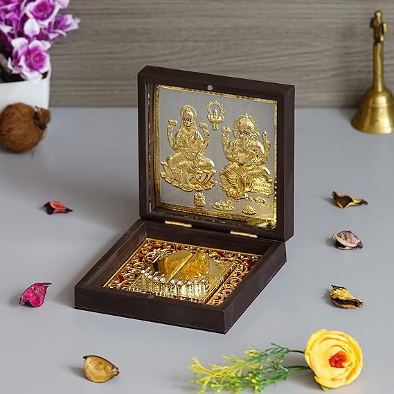 Gold Plated Shree Lakshmi Ganesh Charan Paduka